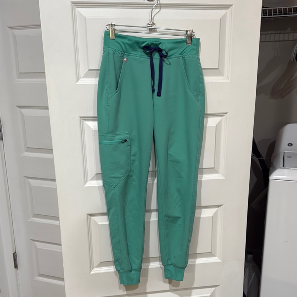 Figs Zamora Jogger Scrub Pants